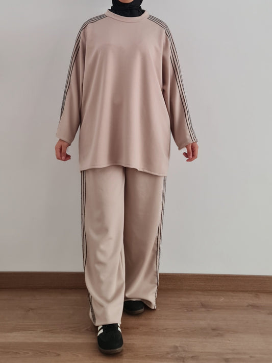 Set Casual con Detalle de rayas