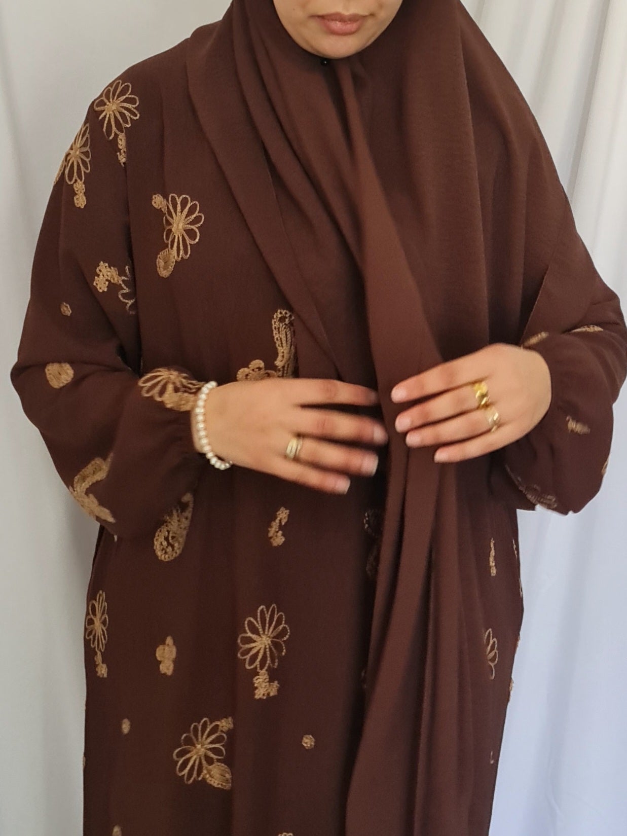 Abaya Paisley