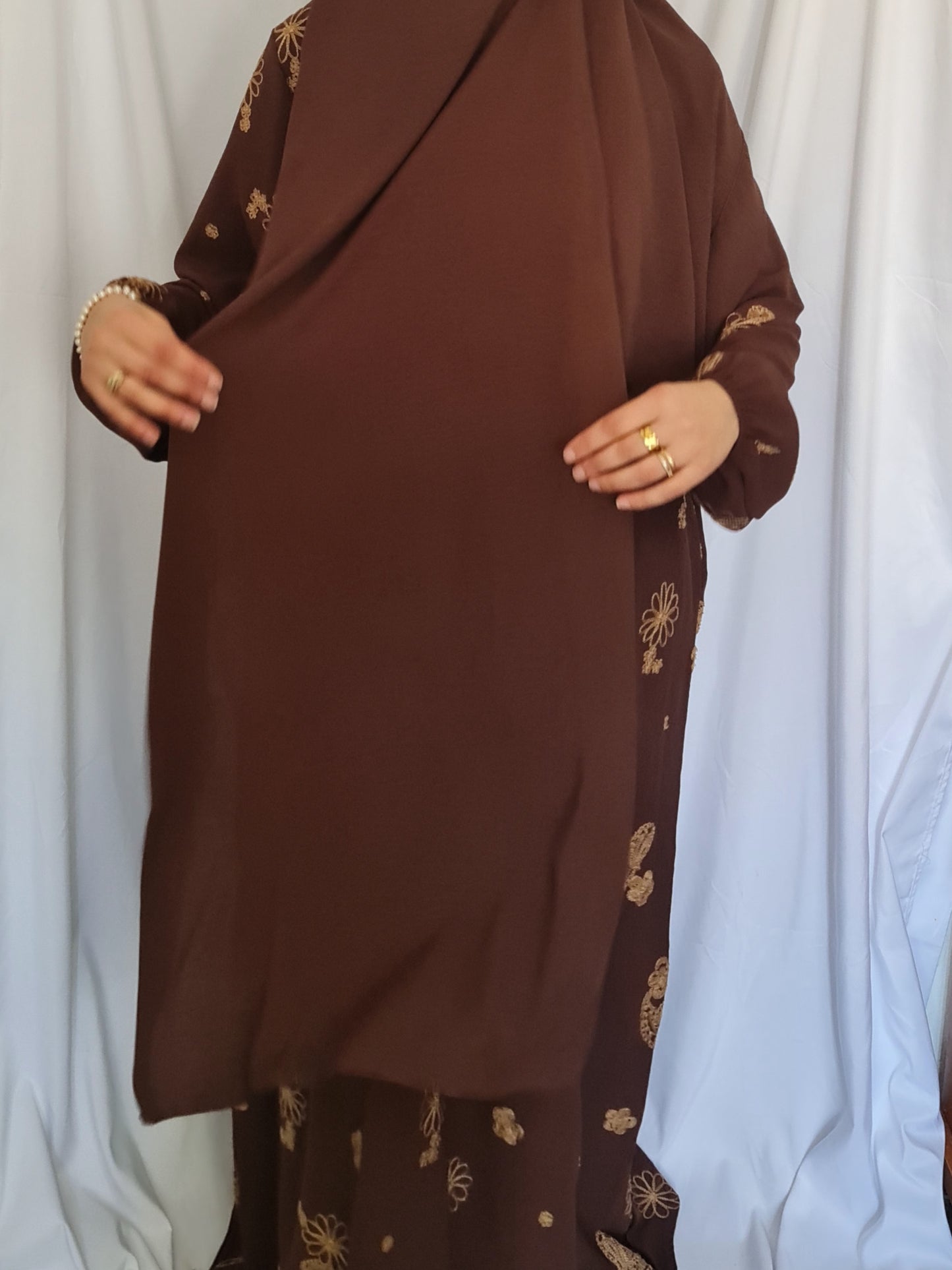 Abaya Paisley